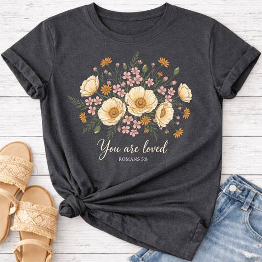 ROMANS 5:8 T-SHIRT