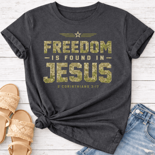 2 CORINTHIANS 3:17 T-SHIRT