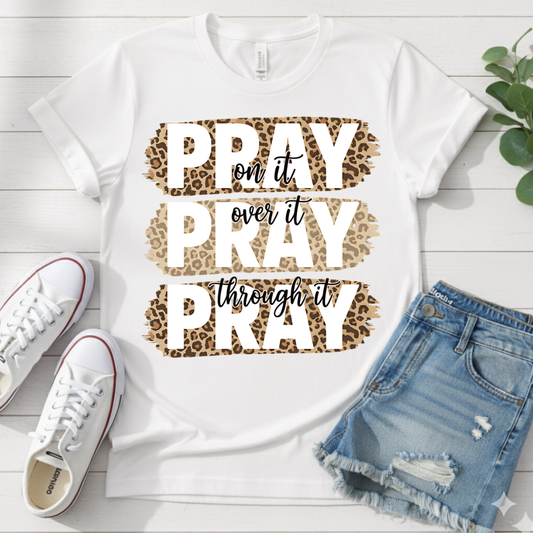 PRAY LEOPARD T-SHIRT