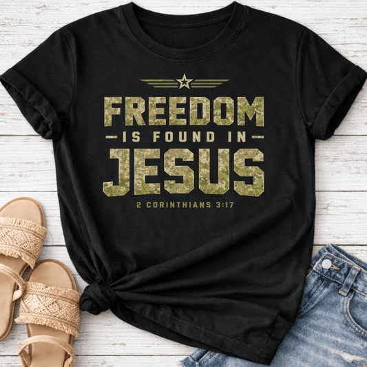 2 CORINTHIANS 3:17 T-SHIRT